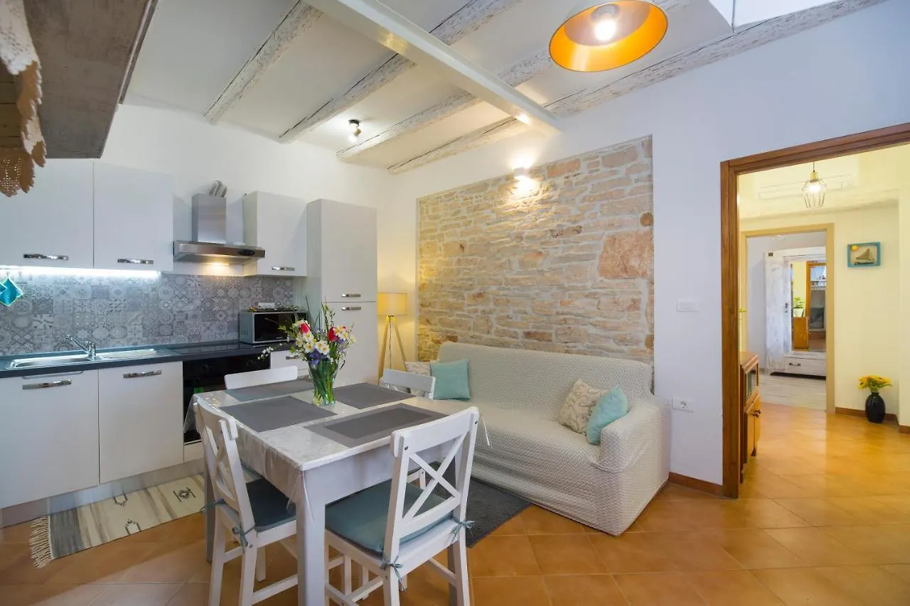 House Braida 3*, Bale
